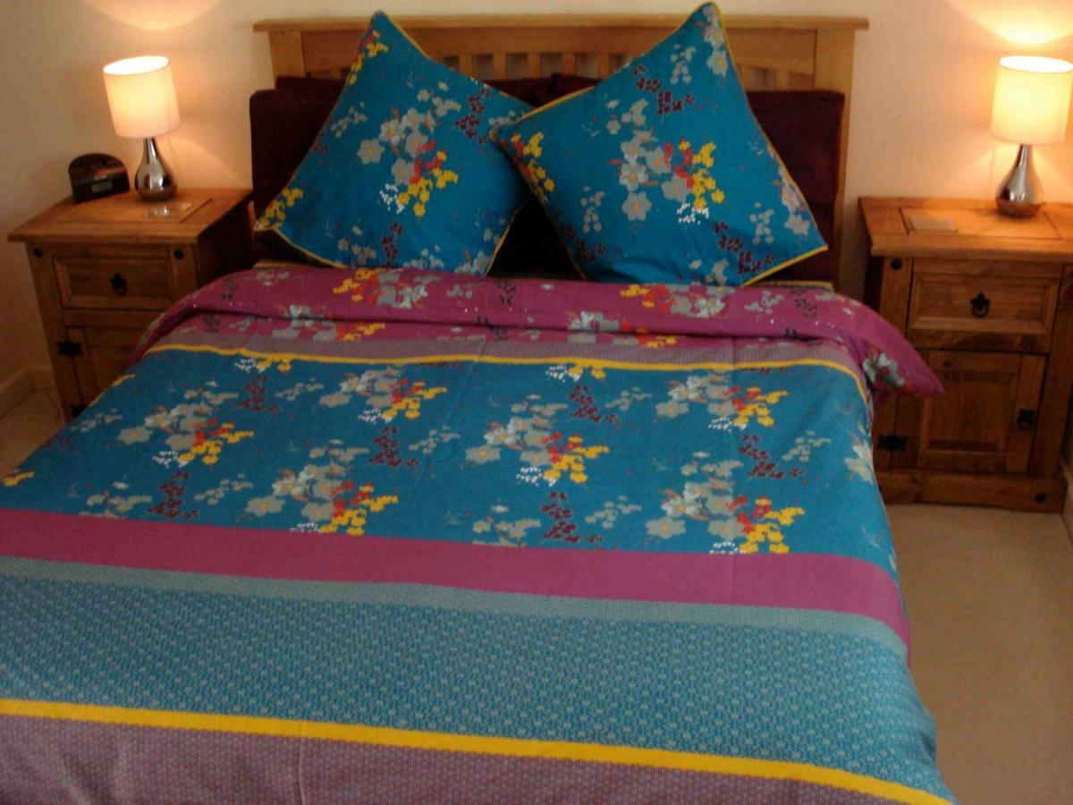 Bobby'S Nook Villa Stroud  Luaran gambar